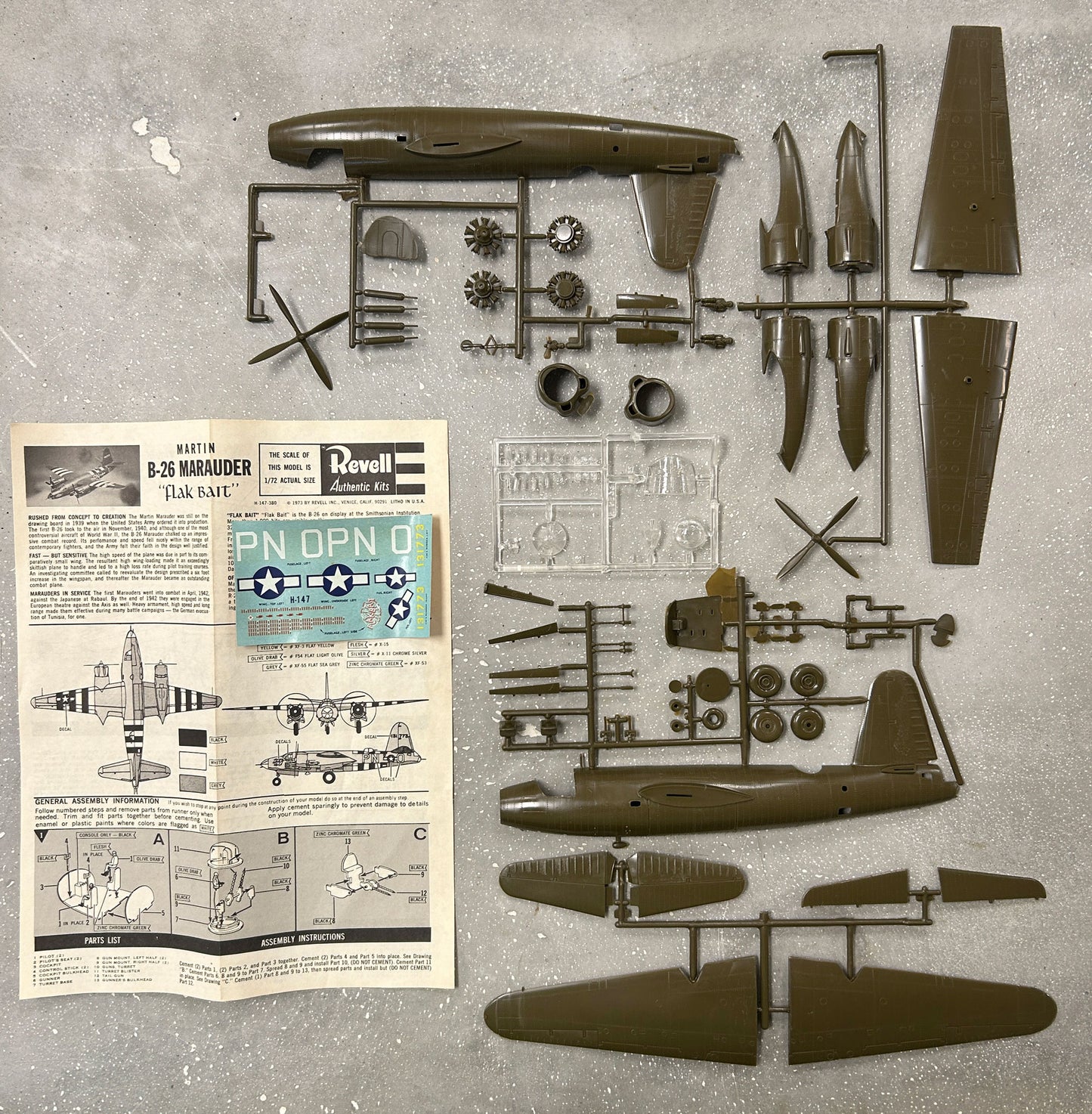 Revell 1/72 Scale Martin B-26 Marauder Flak Bait 1973 Model Kit H-147 Aircraft