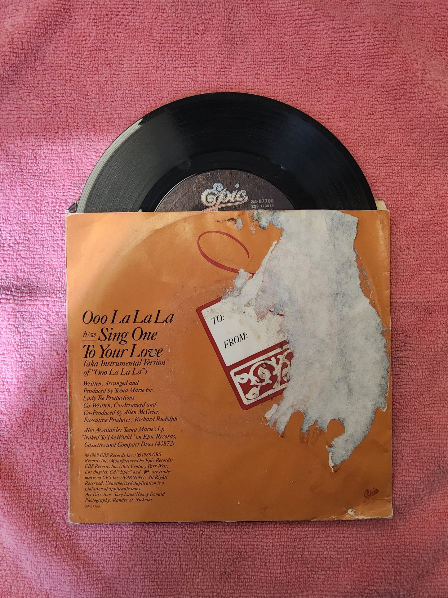 45 double sided record Teena Marie "Ooo La La La" and "Sing one to your love"