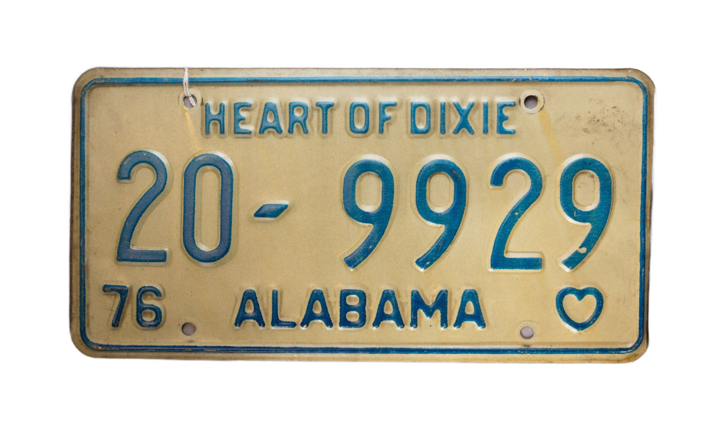 Vintage Colbert County, Alabama license plate 1976 / 20-9929