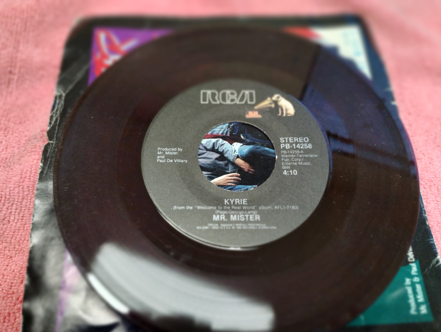 45 double sided record Mr. Mister "Kyrie" and "Run to her" 1985