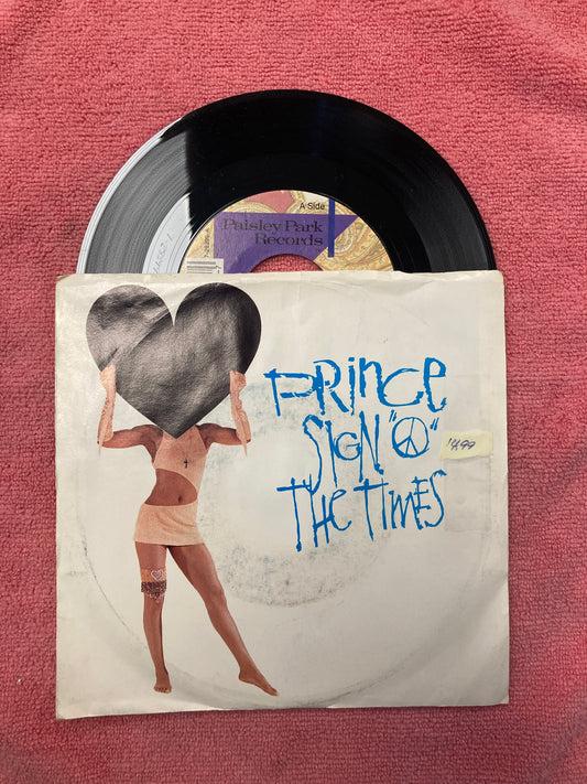 45 double sided record Prince "Sign the times" and La La La" 1987