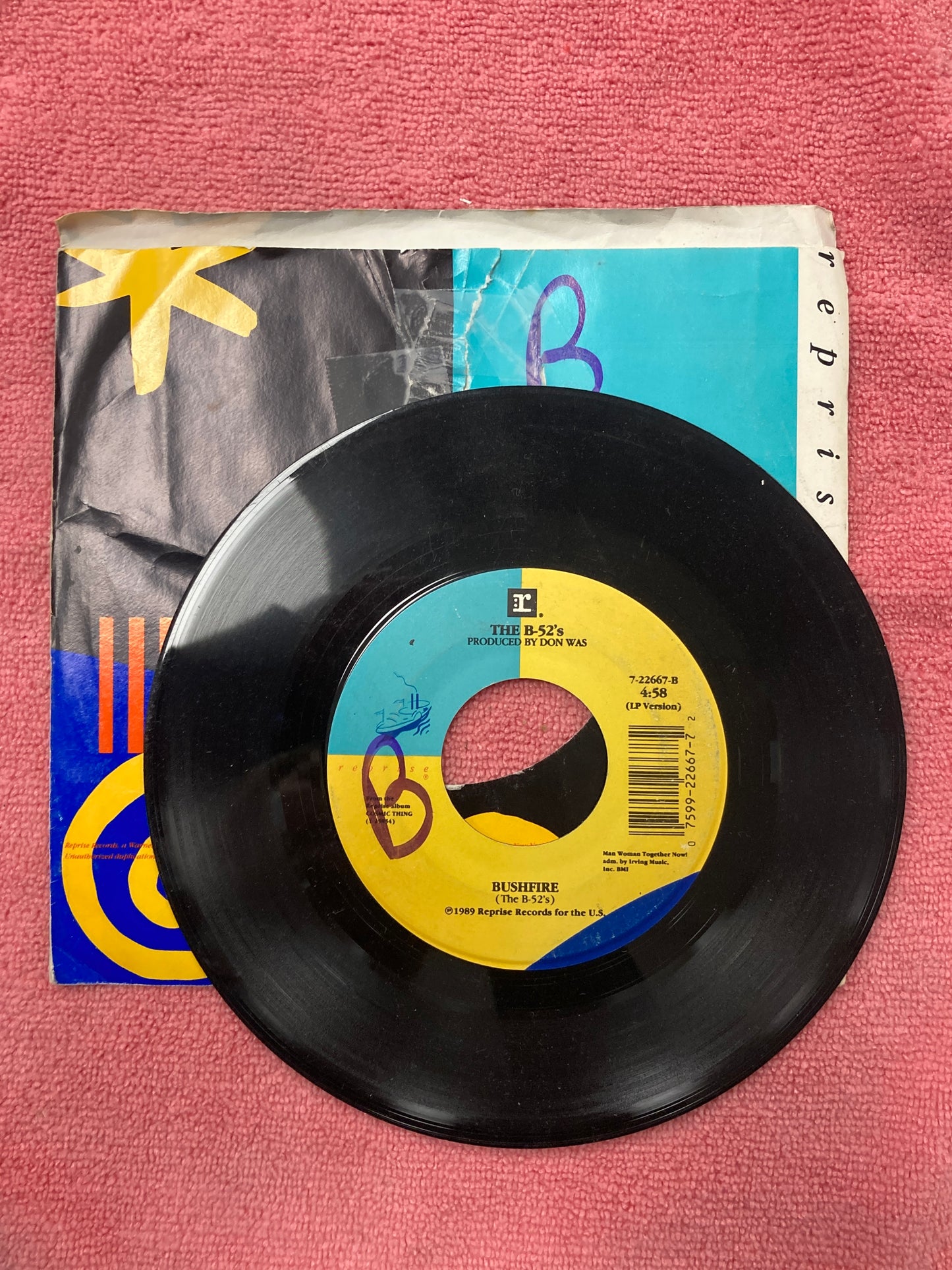 45 double sided record The B-52s "Bushfire" and "Roam" 1989