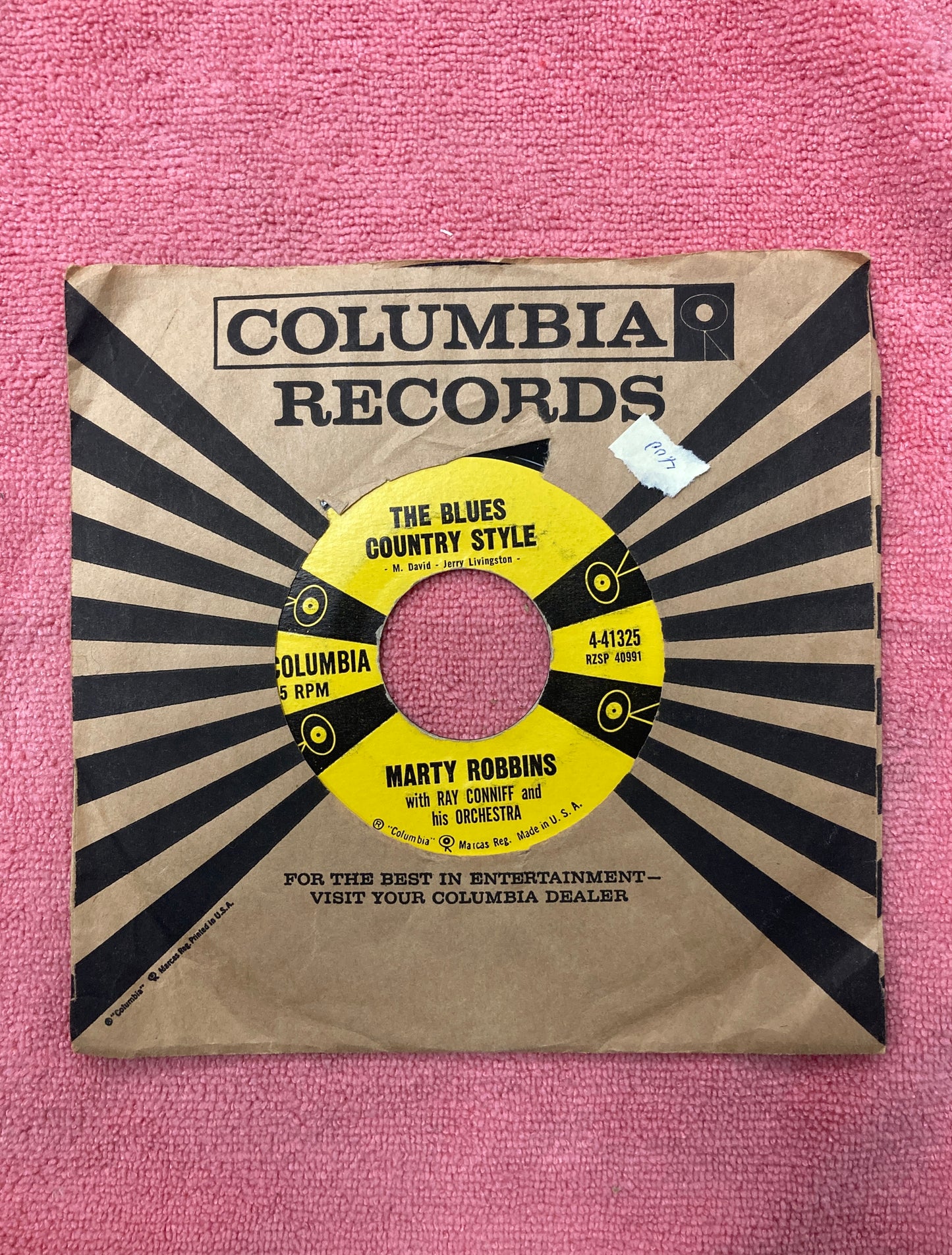 45 double sided record Marty Robbins "The hanging tree" and "The blues country style"