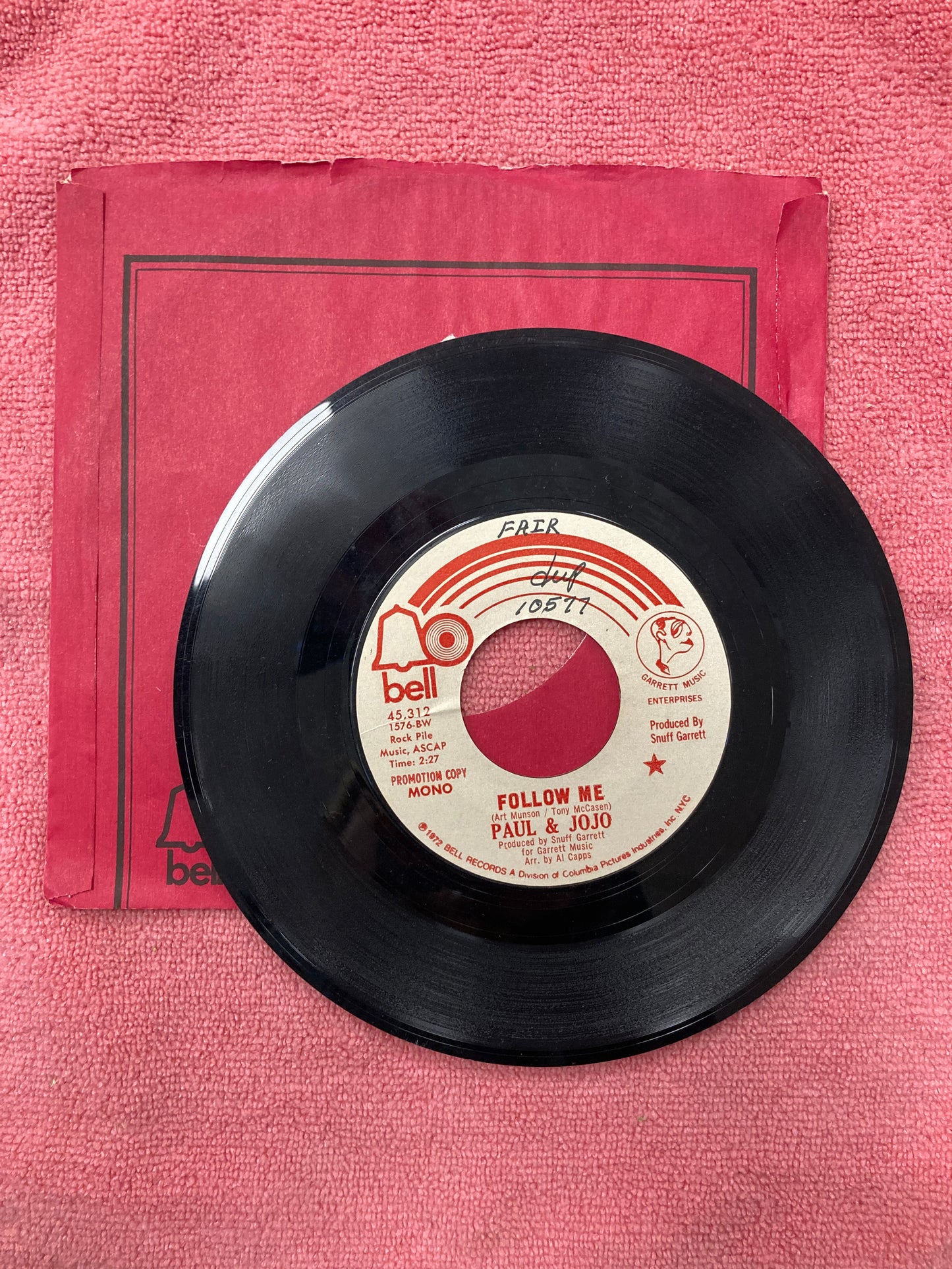 45 record Paul and JoJo "Follow me" 1972