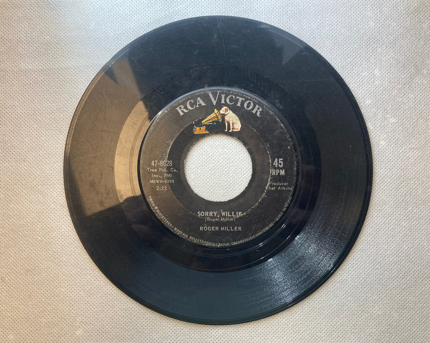 45 double sided Roger Miller record "Sorry, Willie" and "Hitch-Hiker"