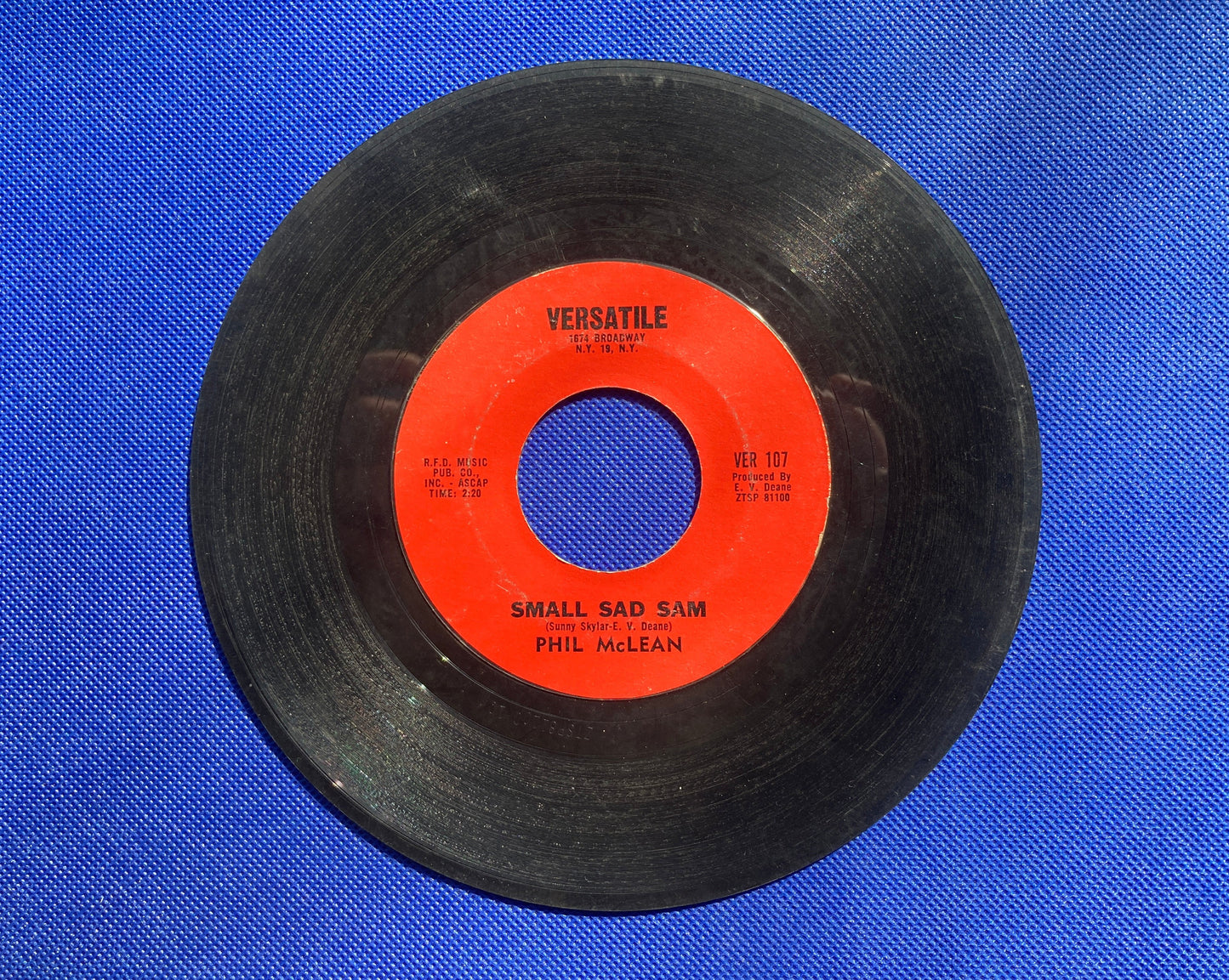 45 double sided Phil McClean record "Chicken" and "Small Sad Sam"