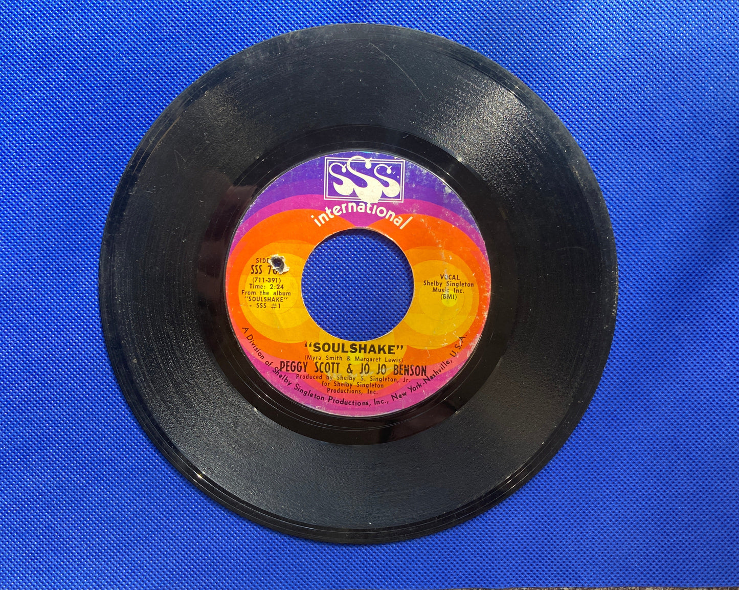 45 double sided Peggy Scott & Jo Jo Benson record "We were made for each other" and "Soulshake"