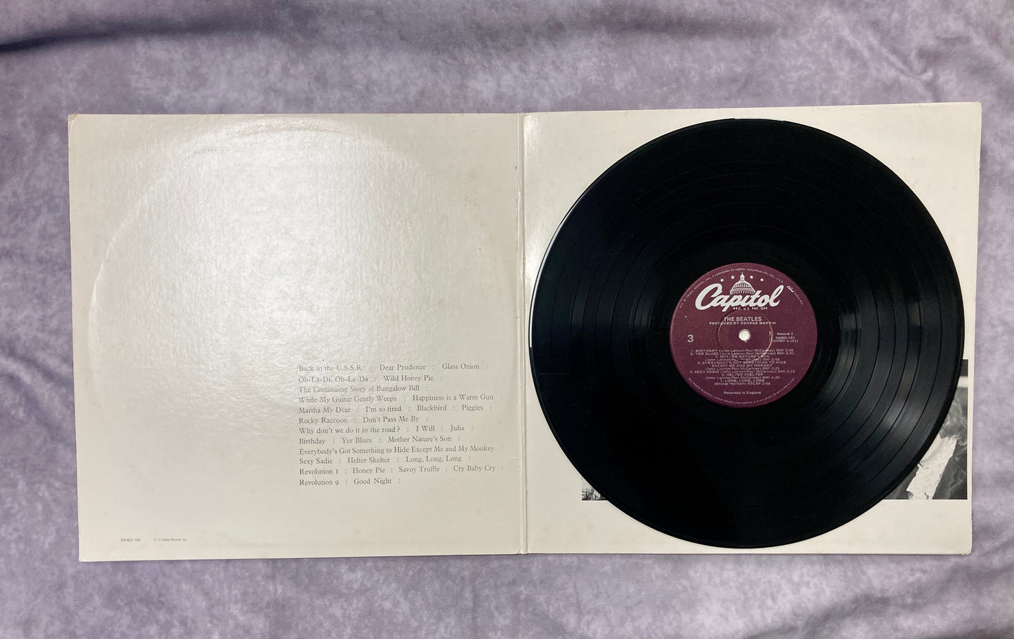 2 LP The Beatles white album with songs including "Martha my dear" , "Cry Baby Cry" and "Birthday"